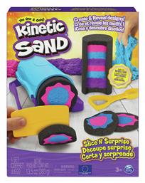 Spin Master Παιχνίδι Κατασκευών με Άμμο Kinetic Sand Slice N’ Surprise Set για Παιδιά 3+ Ετών